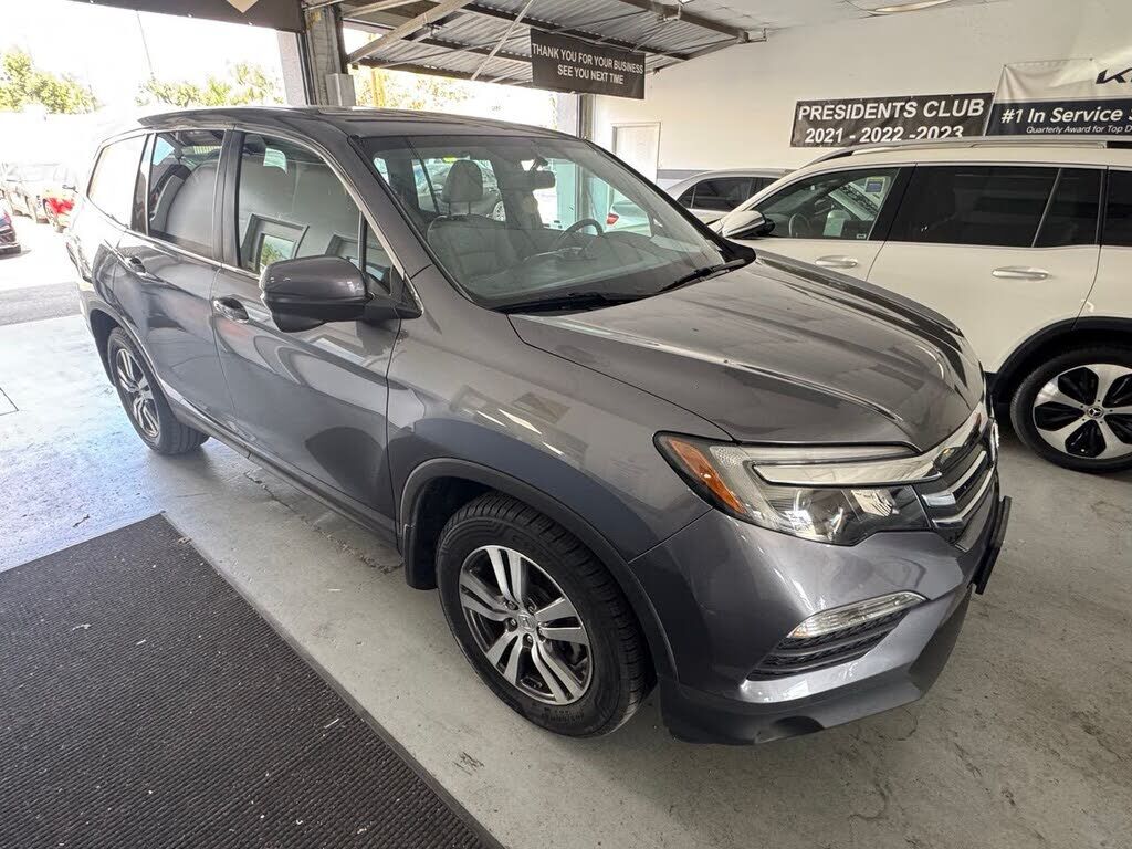 2016 HONDA Pilot
