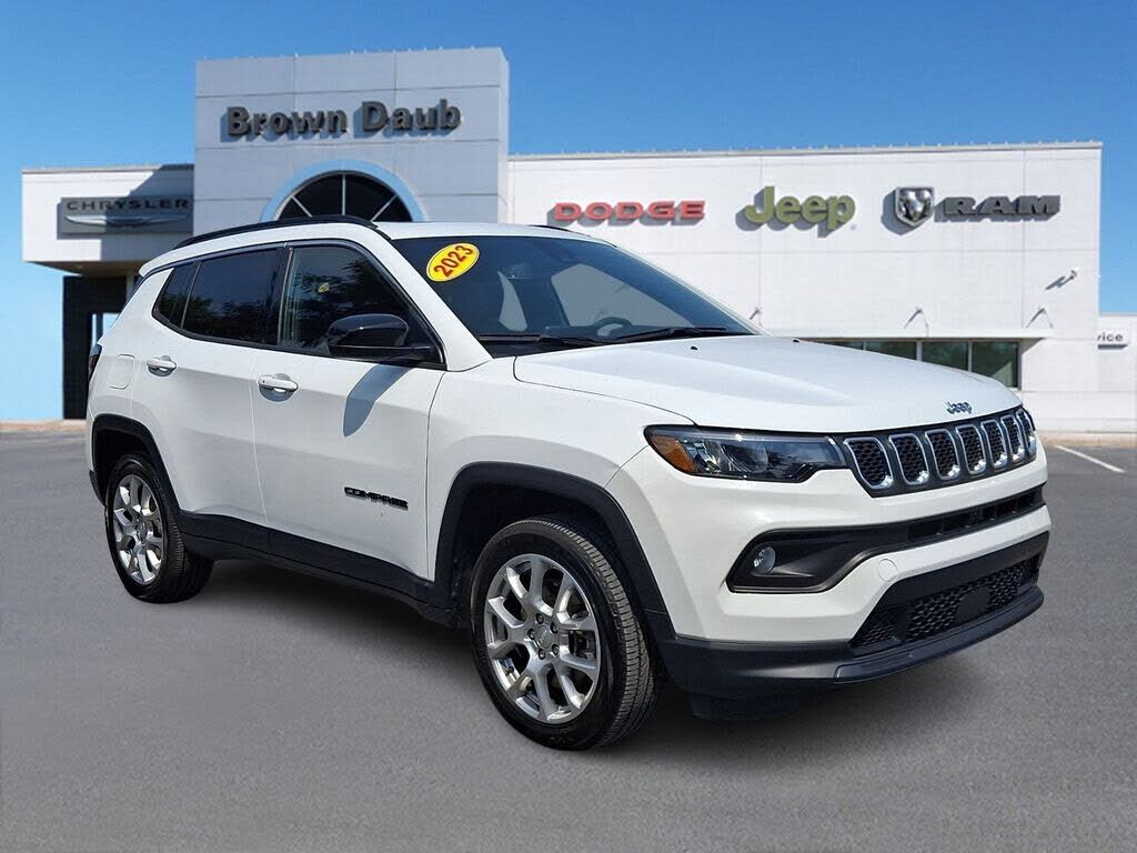 2023 JEEP Compass