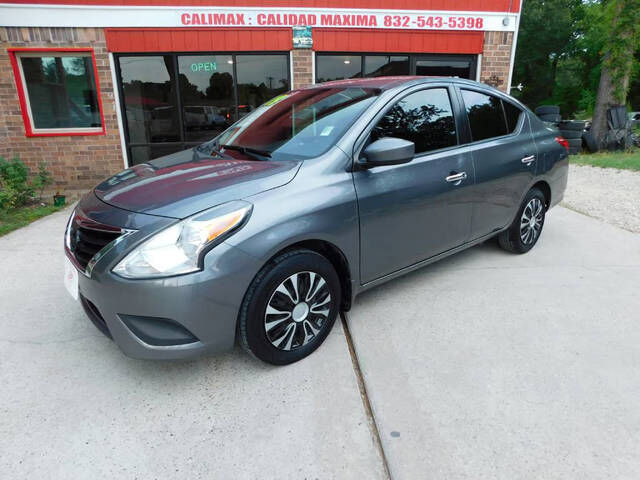 2019 NISSAN Versa