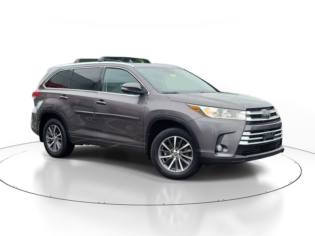 2018 TOYOTA Highlander