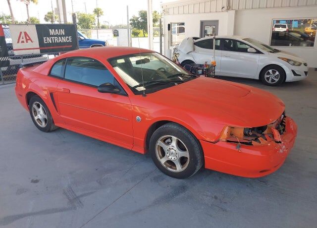 2004 FORD Mustang