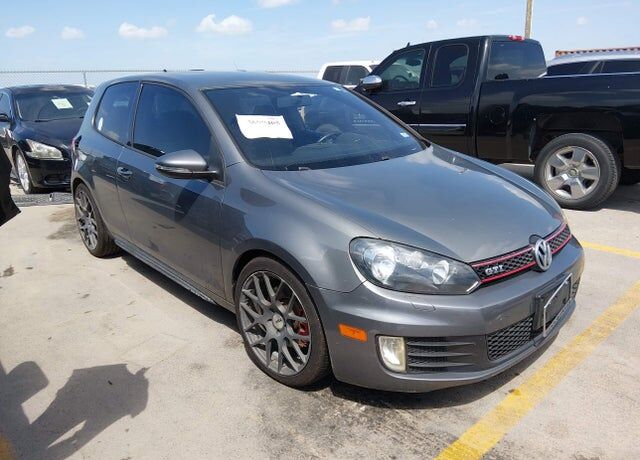 2013 VOLKSWAGEN Golf GTI