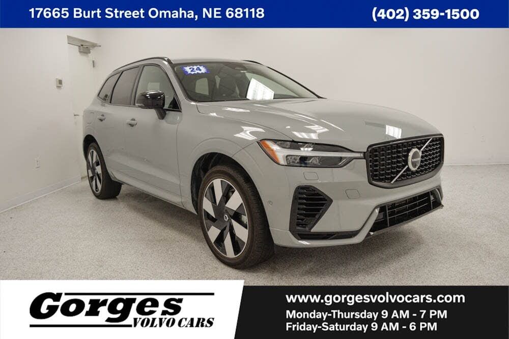 2024 VOLVO XC60
