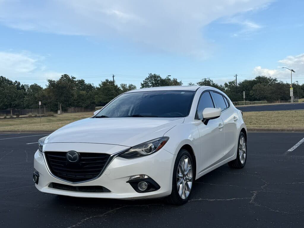 2015 MAZDA Mazda3