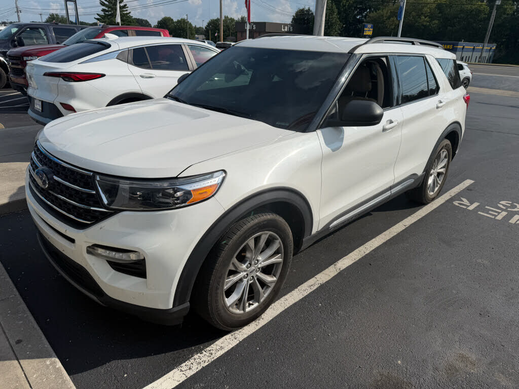 2020 FORD Explorer