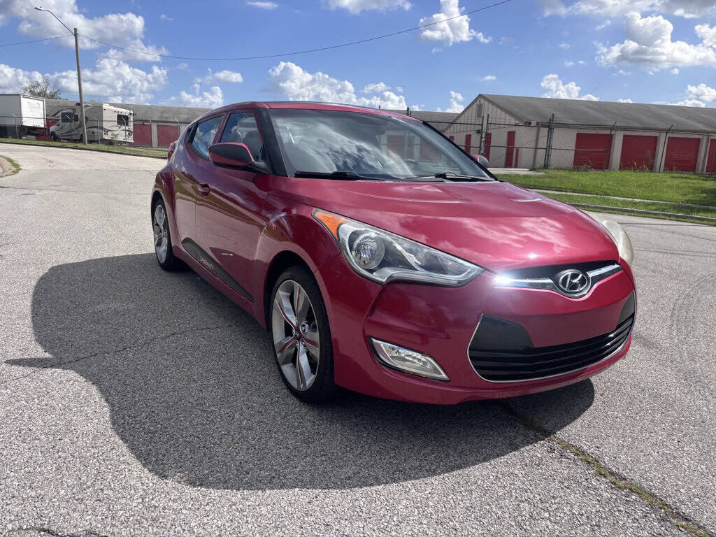 2013 HYUNDAI Veloster
