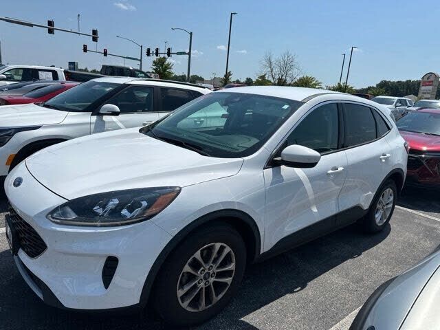 2020 FORD Escape