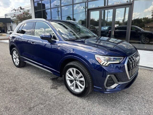 2025 AUDI Q3