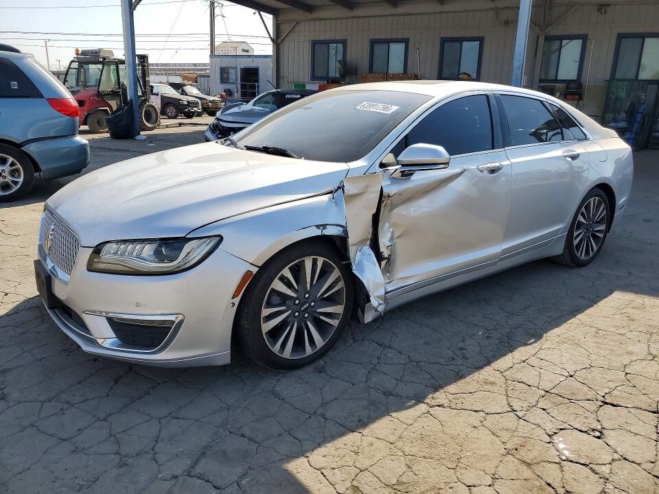 2017 LINCOLN MKZ