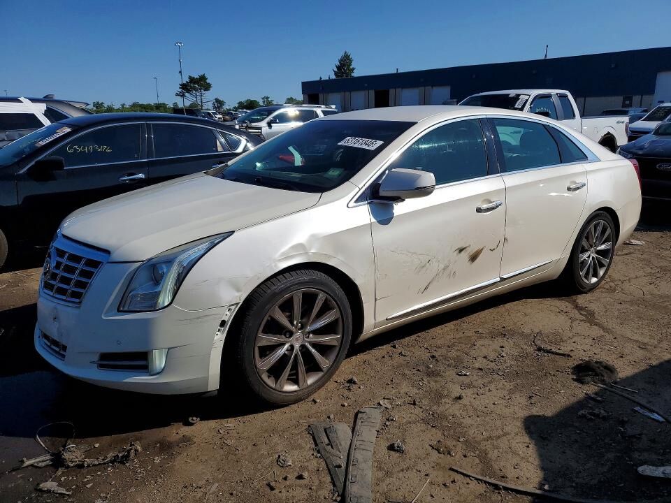 2013 CADILLAC XTS