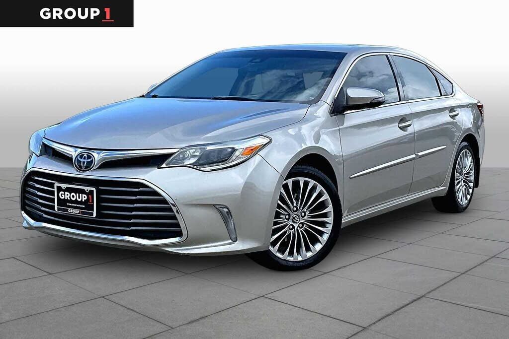 2018 TOYOTA Avalon