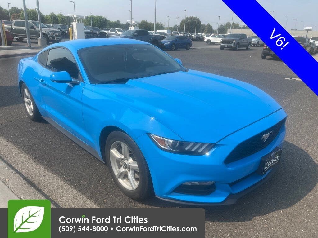 2017 FORD Mustang
