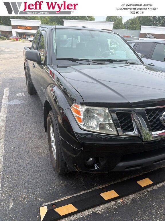 2015 NISSAN Frontier