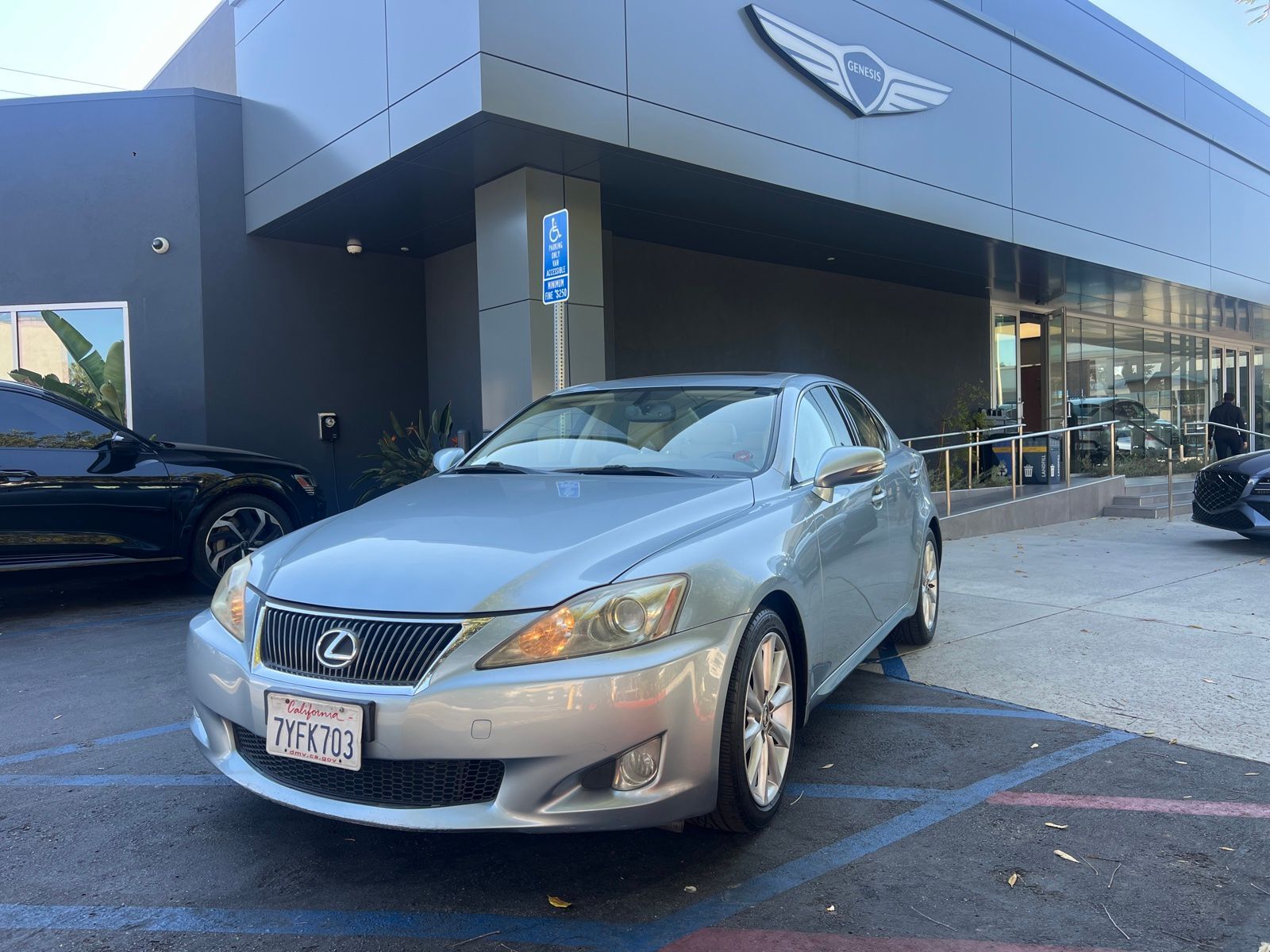 2010 LEXUS IS