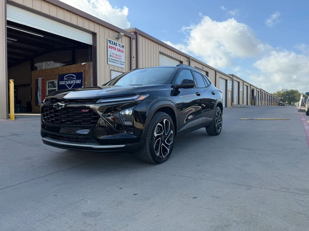 2026 CHEVROLET Trax