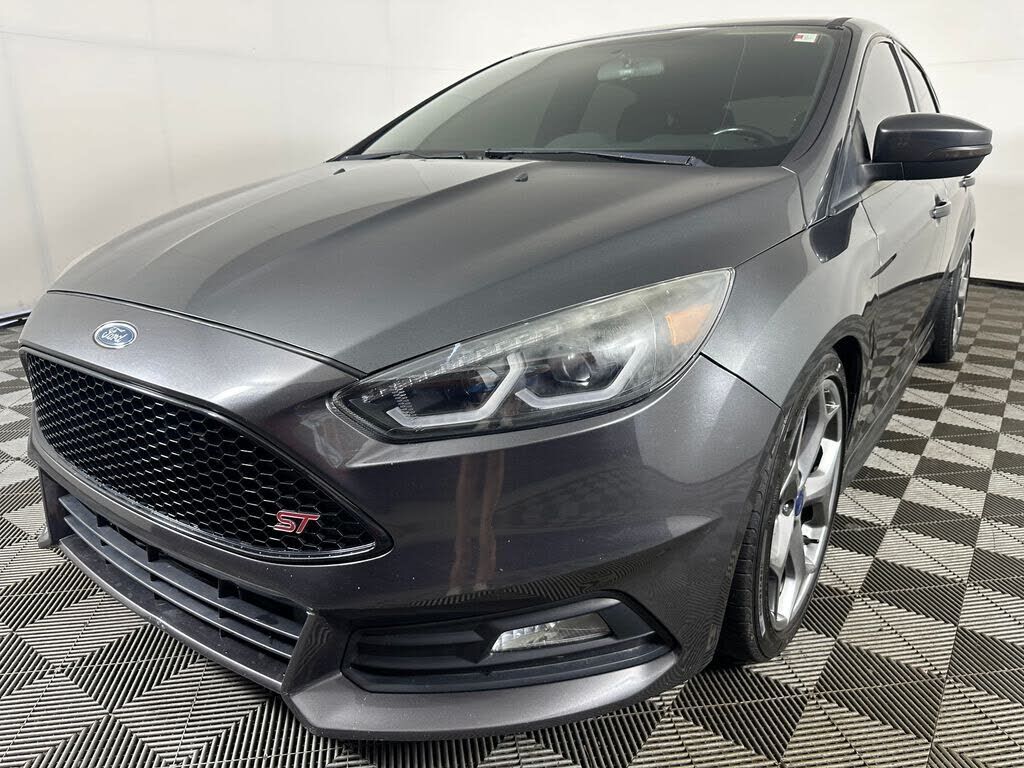 2017 FORD Focus