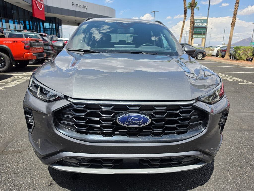 2023 FORD Escape