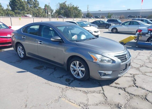 2015 NISSAN Altima