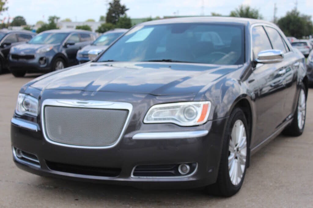 2013 CHRYSLER 300