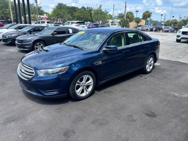 2016 FORD Taurus