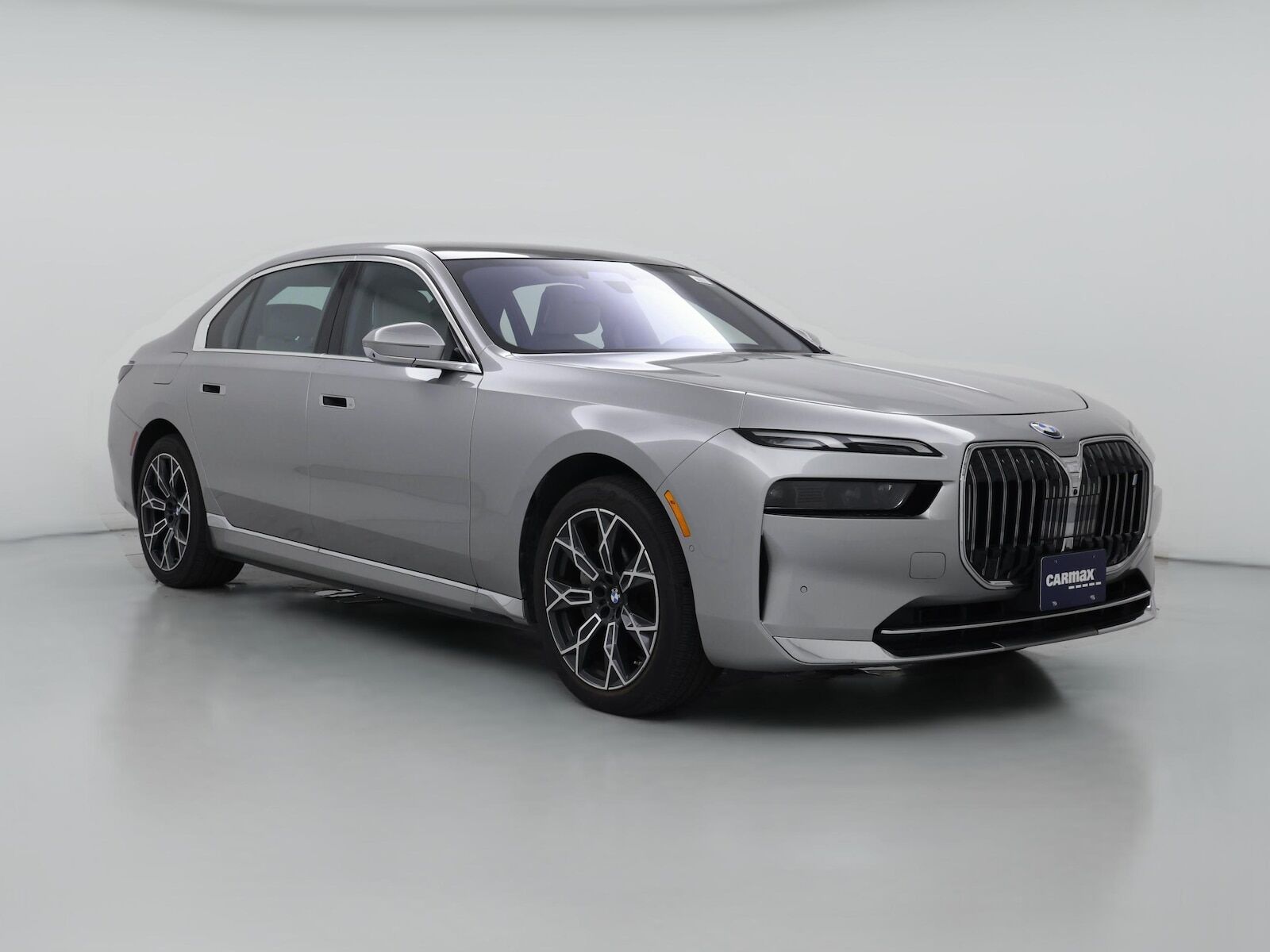 2023 BMW i7