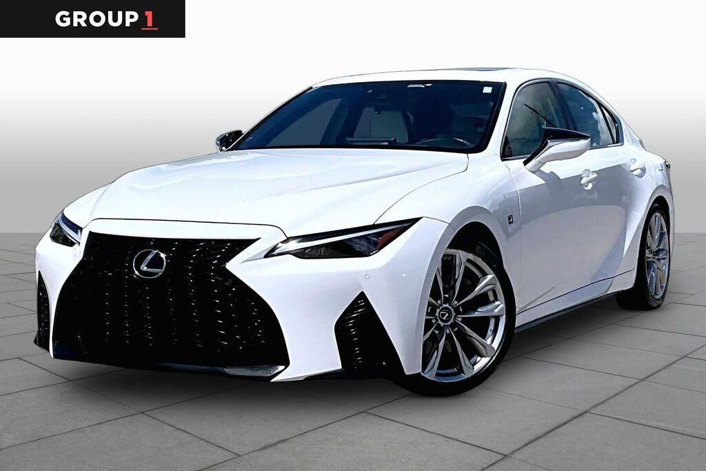 2023 LEXUS IS