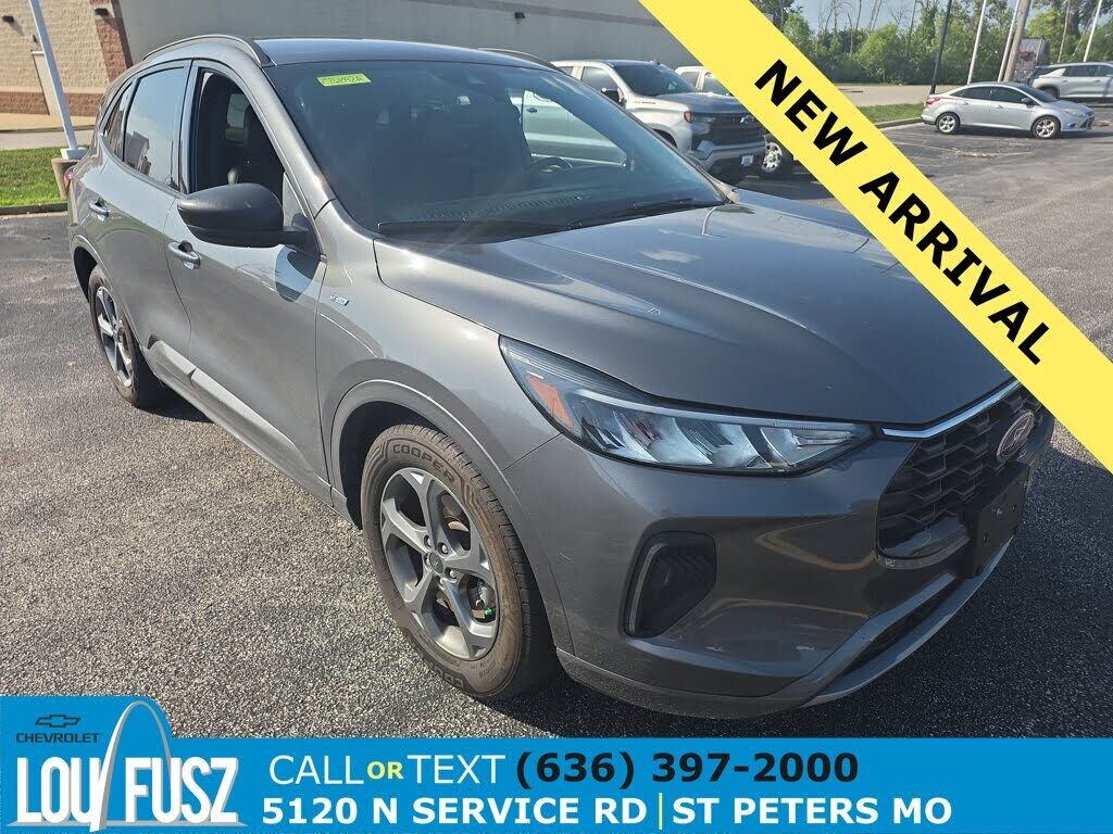 2024 FORD Escape