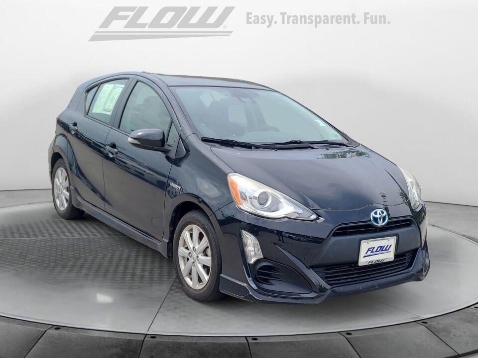 2017 TOYOTA Prius