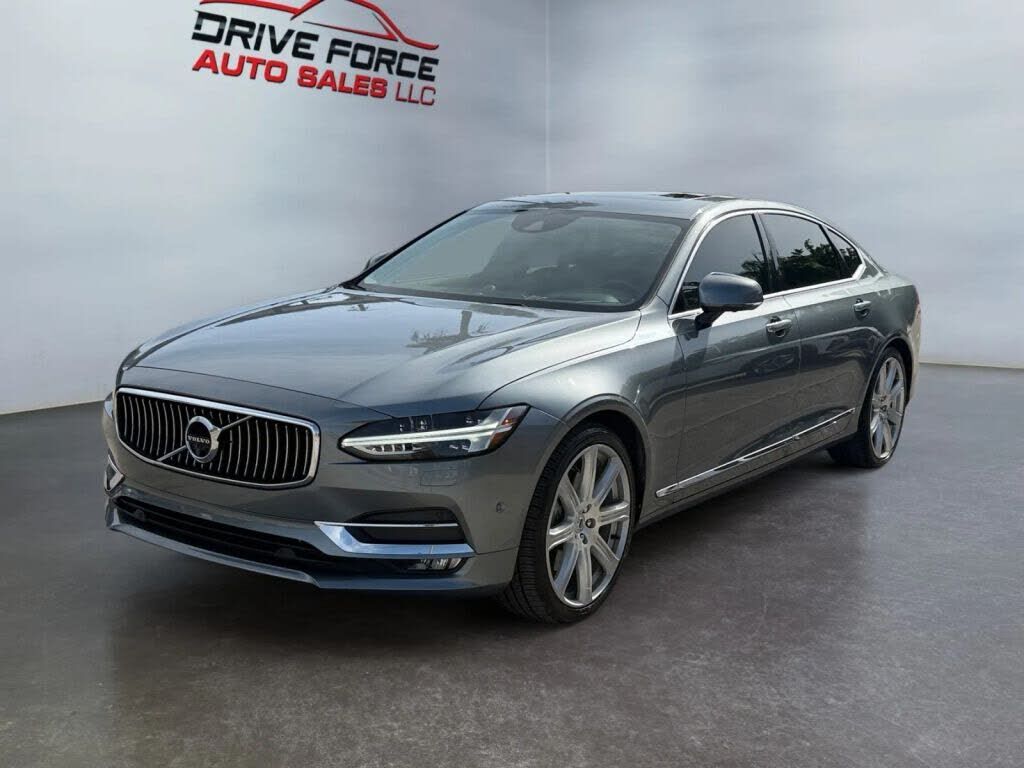 2018 VOLVO S90