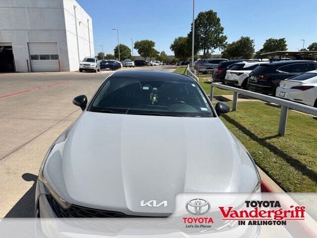 2022 KIA K5