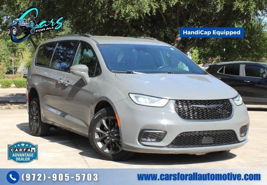 2021 CHRYSLER Pacifica