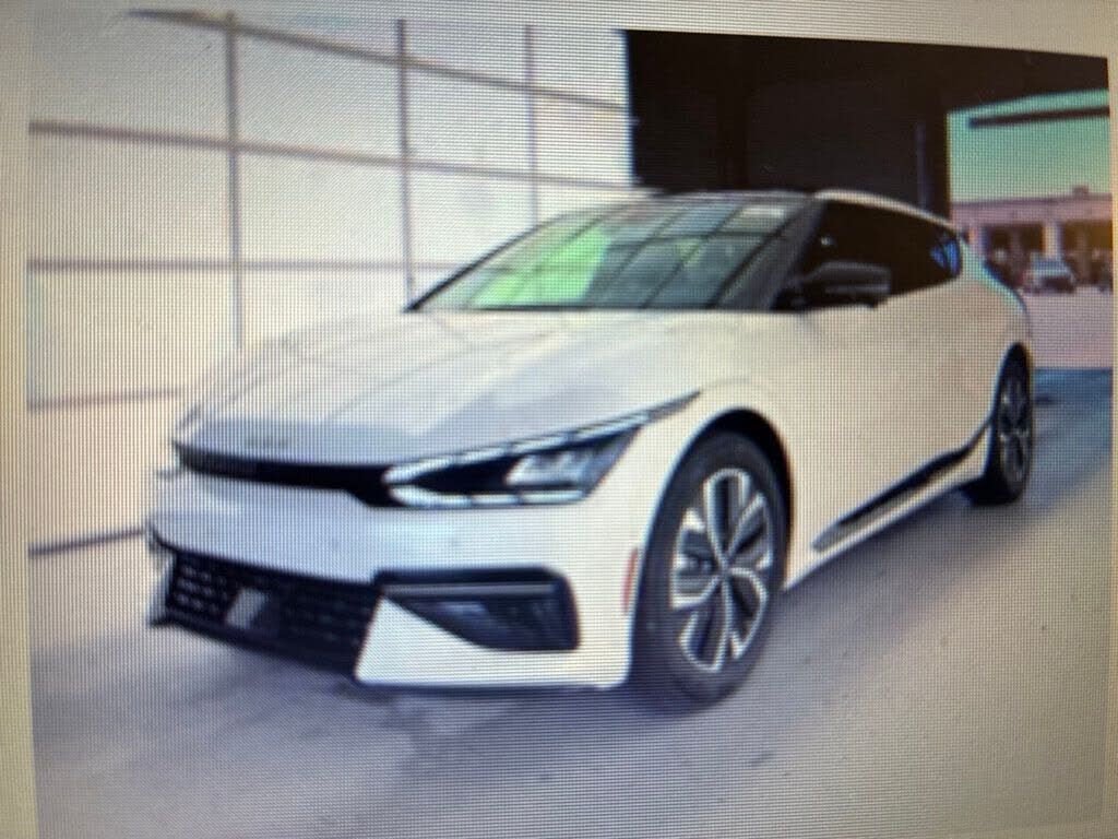 2023 KIA EV6