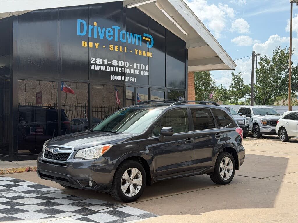 2014 SUBARU Forester