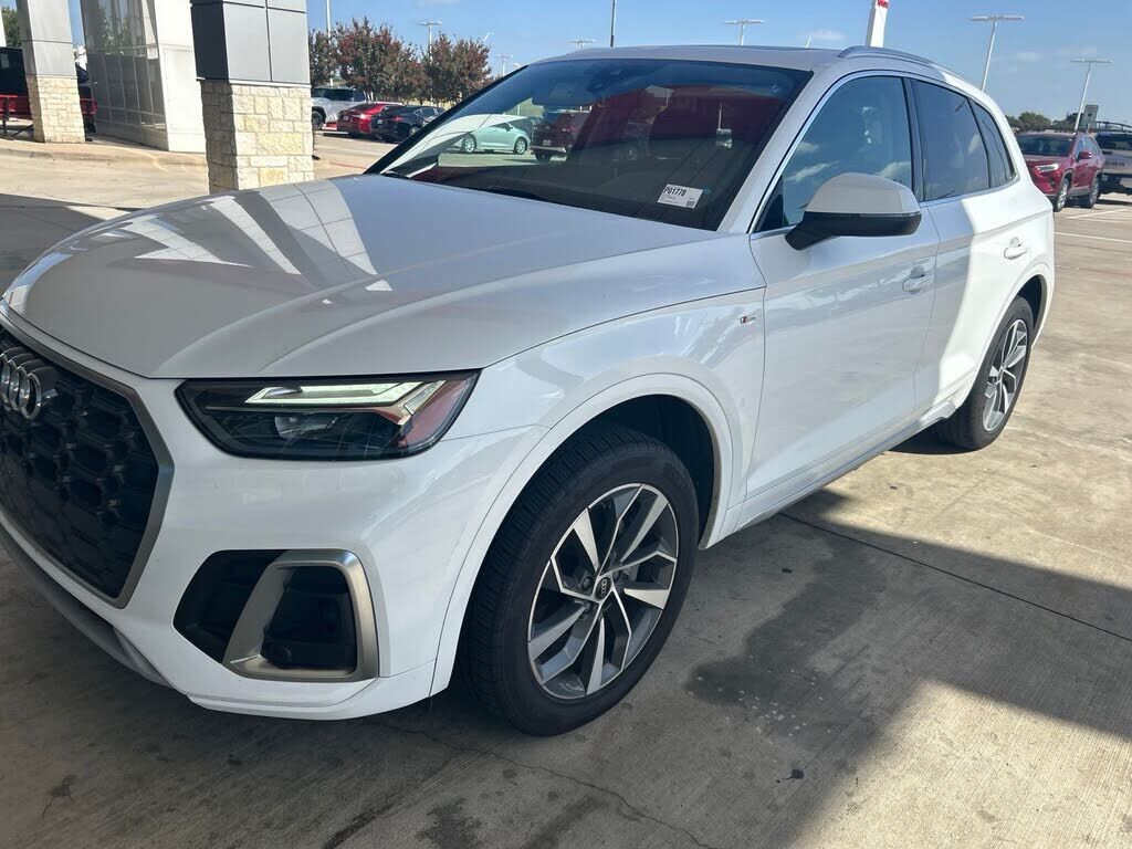 2024 AUDI Q5