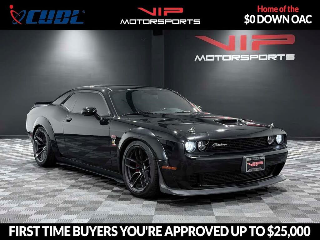 2019 DODGE Challenger