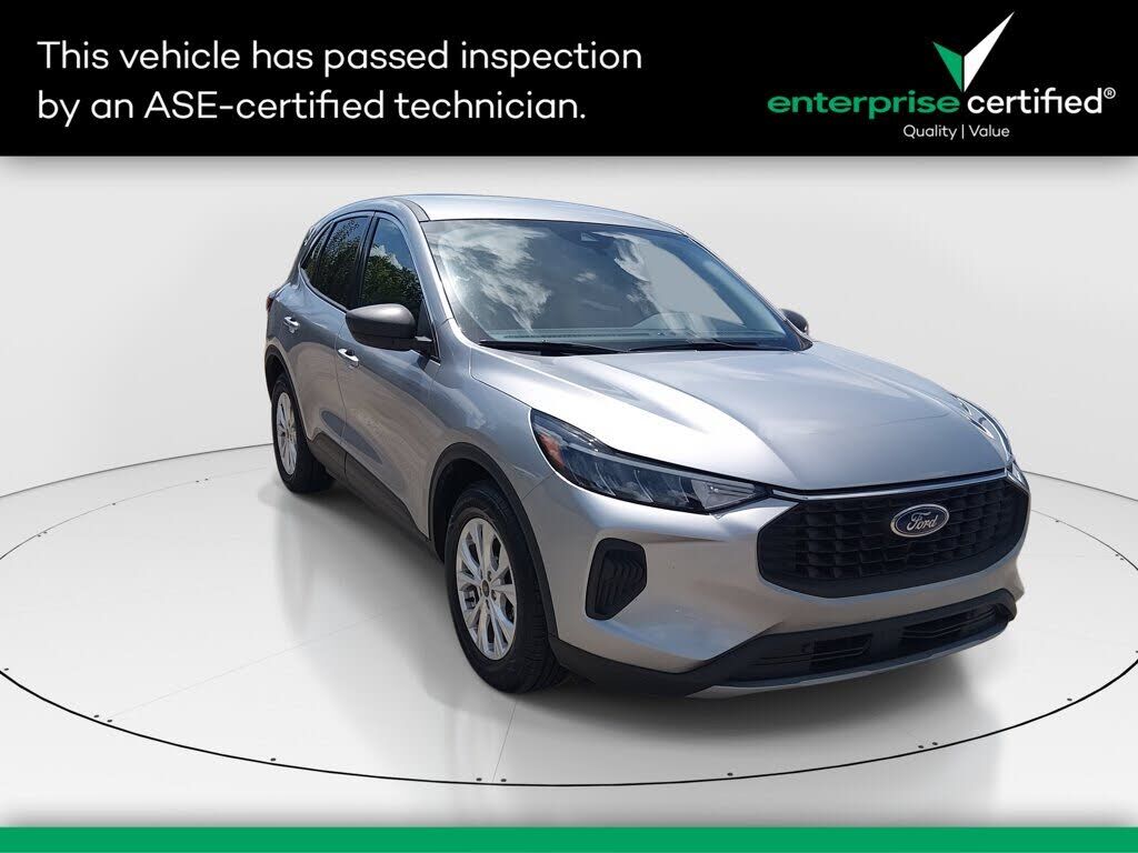 2024 FORD Escape