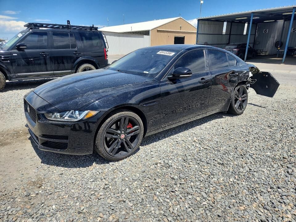 2017 JAGUAR XE