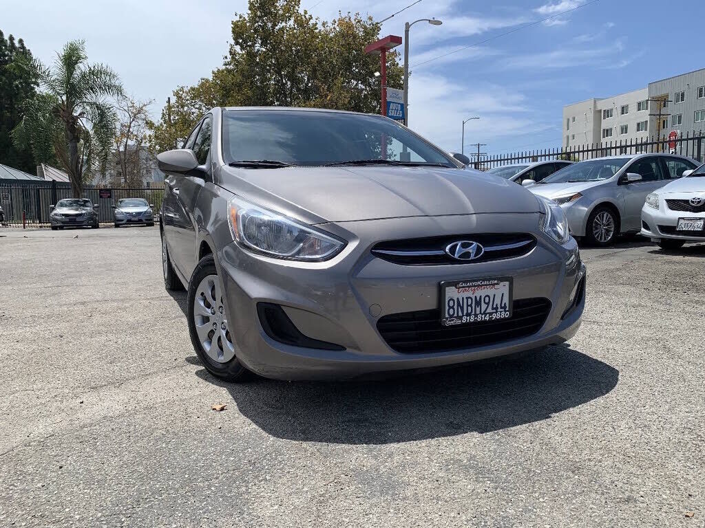 2017 HYUNDAI Accent