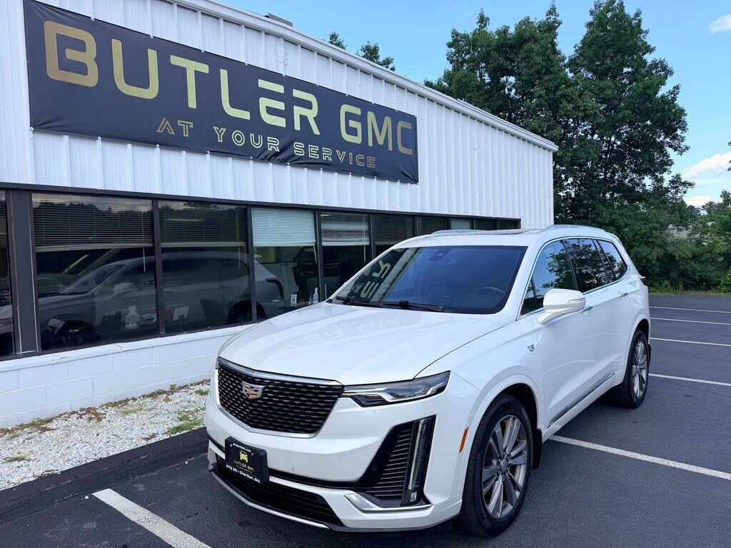 2020 CADILLAC XT6