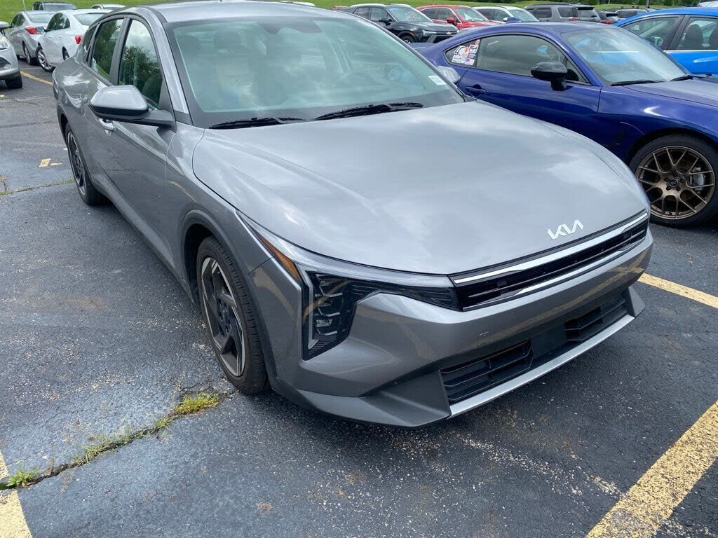 2025 KIA K4