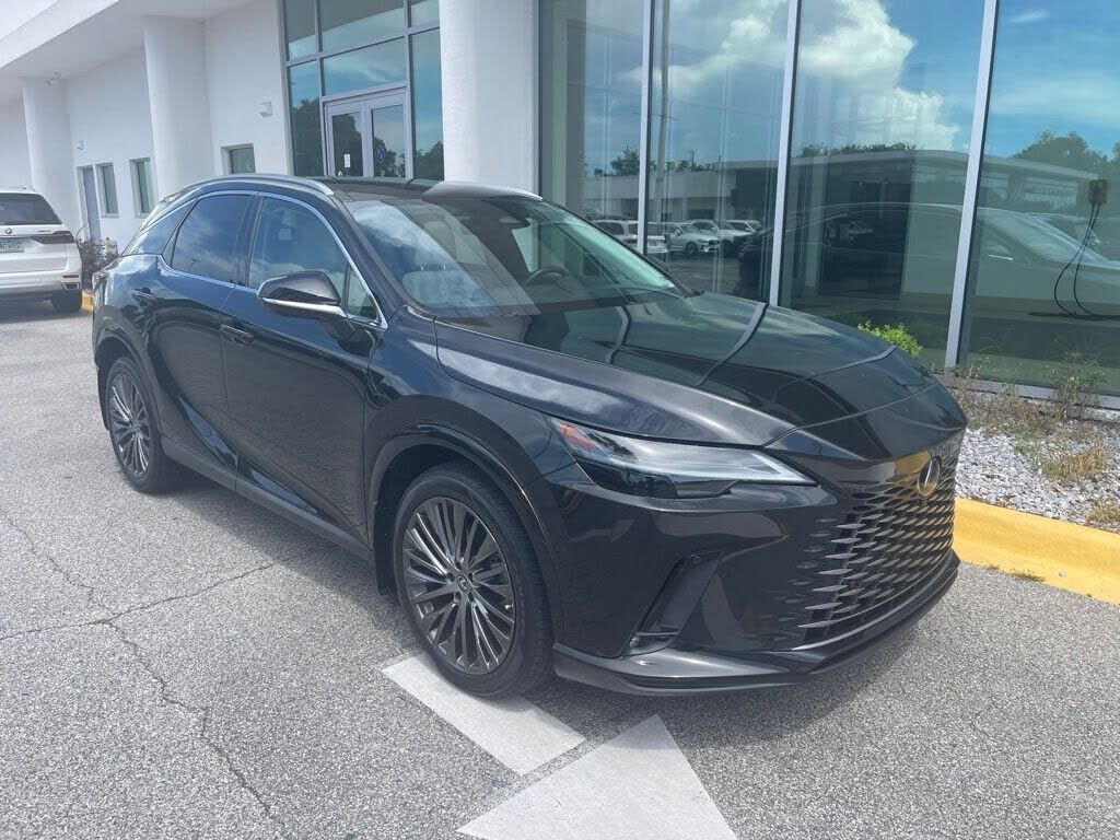 2023 LEXUS RX
