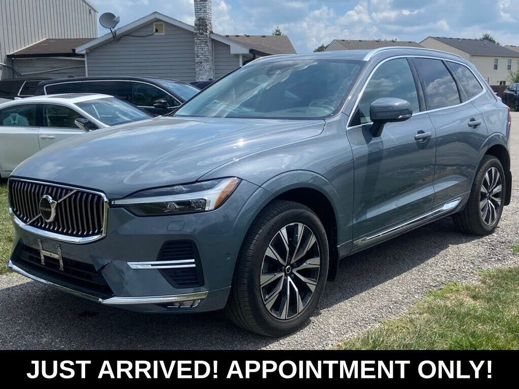 2023 VOLVO XC60