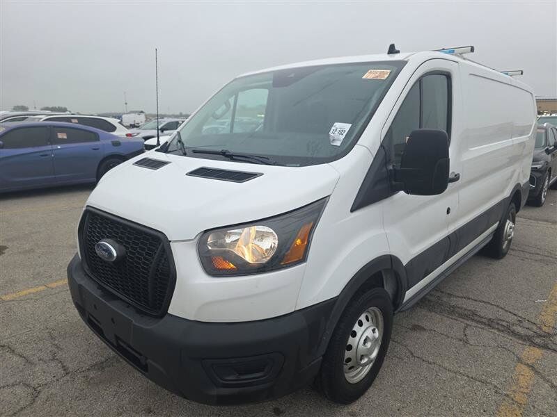 2023 FORD Transit