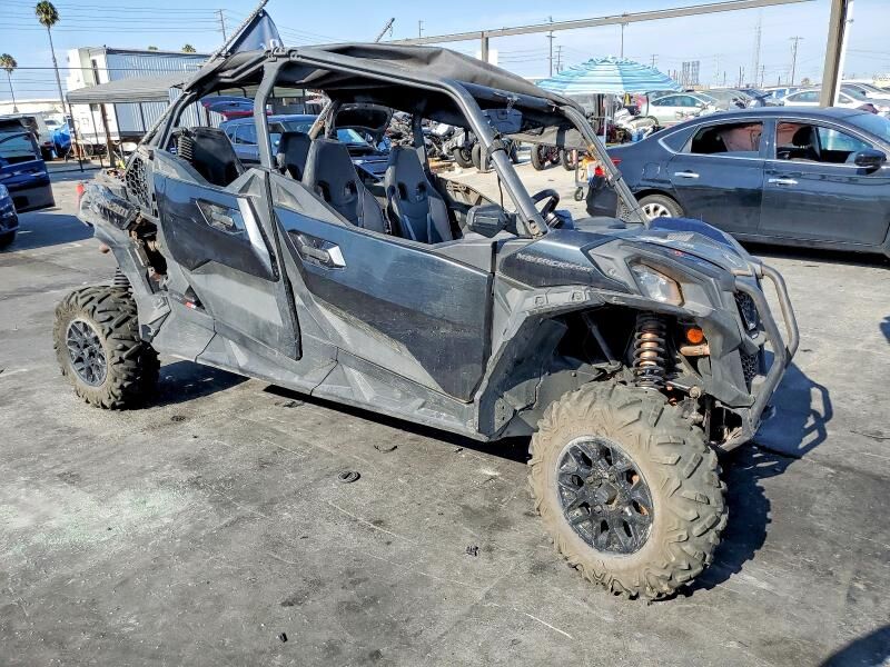 2023 CAN-AM Maverick Trail/Maverick Sport