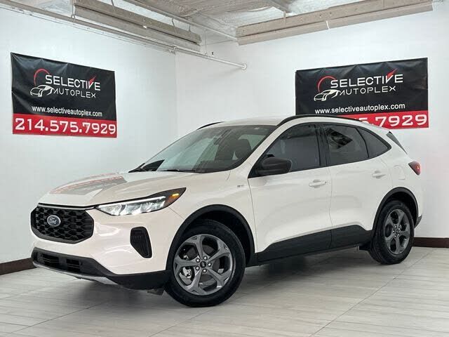 2025 FORD Escape