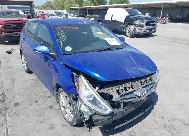 2014 HYUNDAI Accent