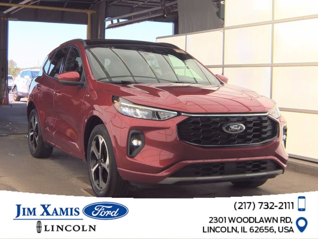 2024 FORD Escape