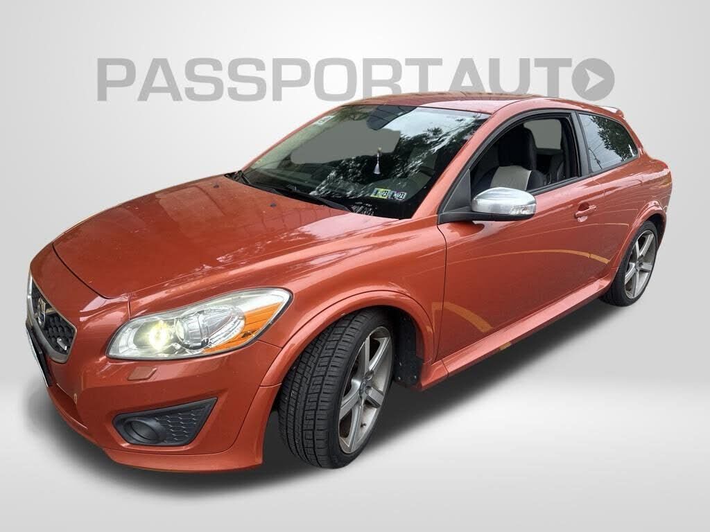 2011 VOLVO C30