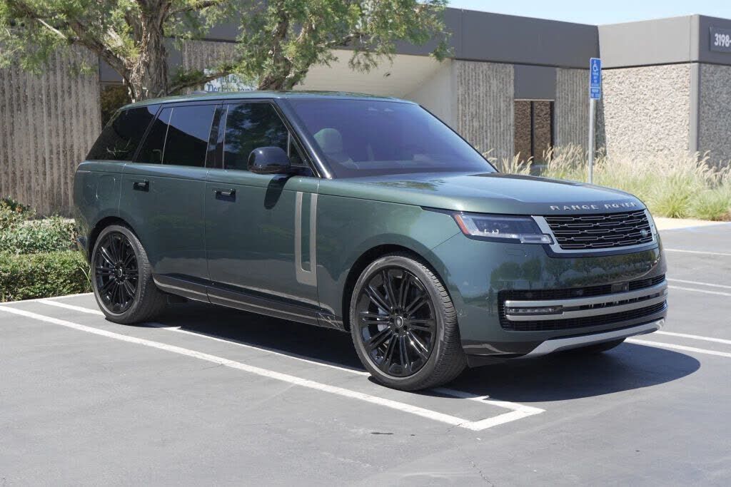 2023 LAND ROVER New Range Rover