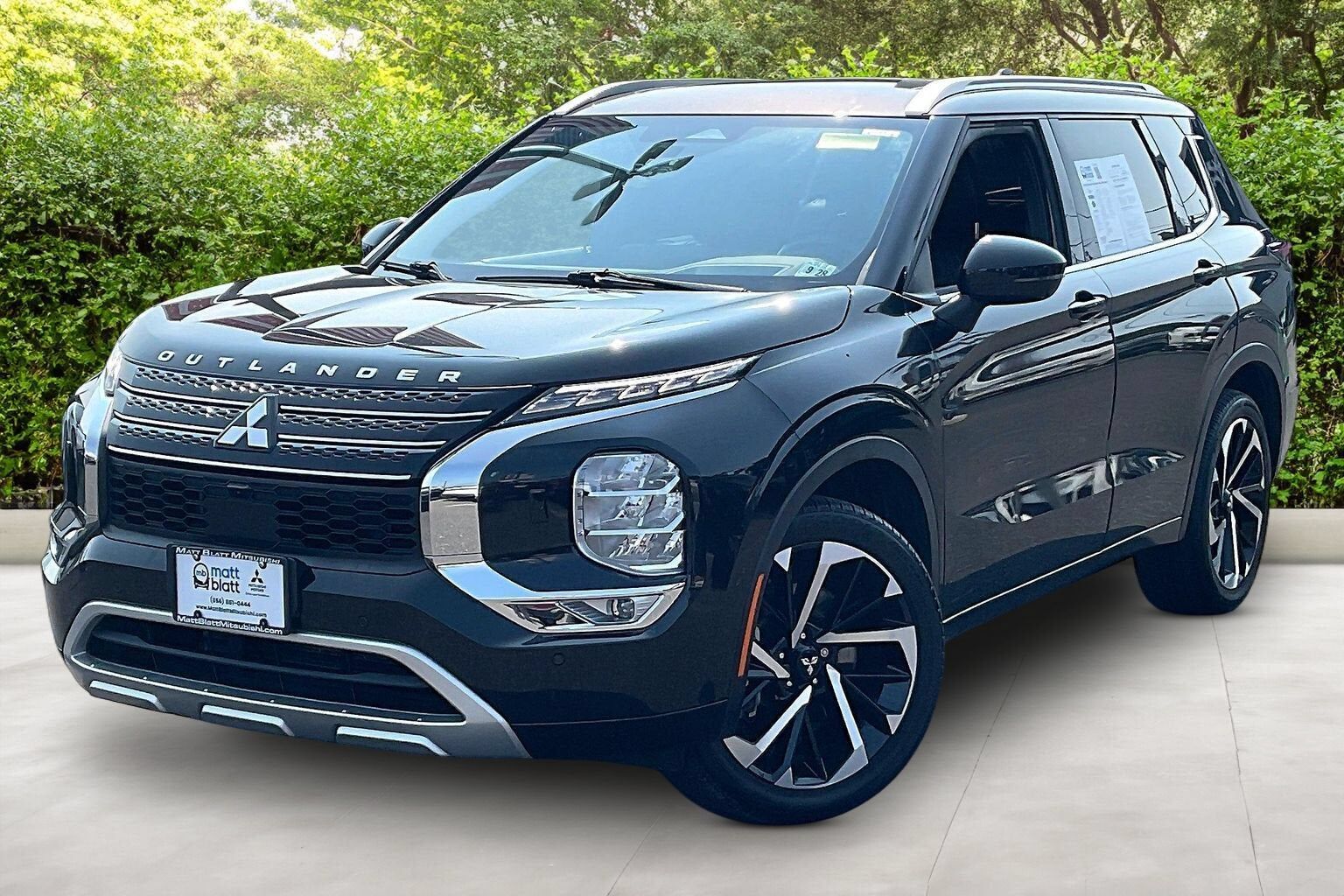 2023 MITSUBISHI Outlander